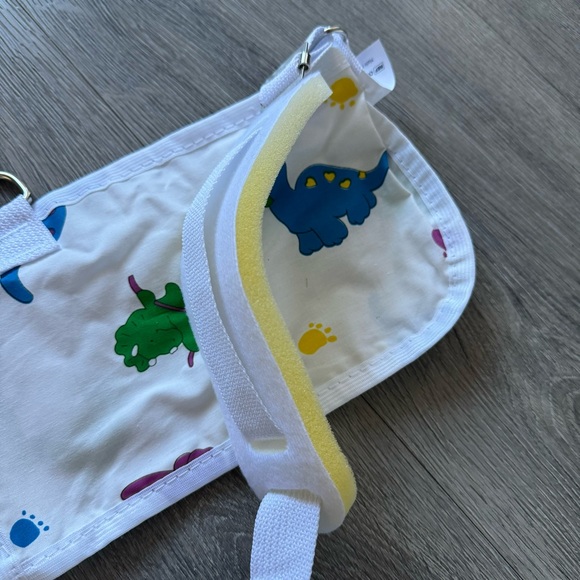 Midline Pediatric Arm Sling - Picture 4 of 5
